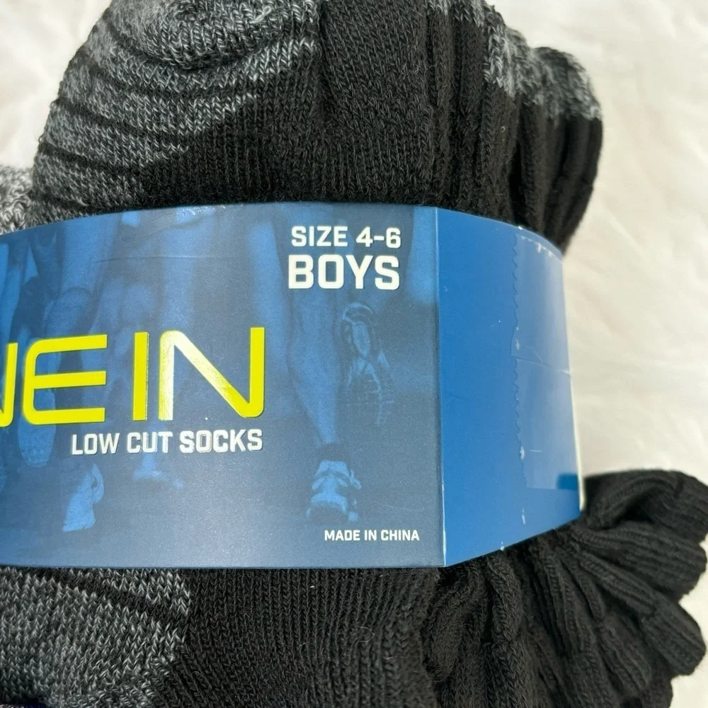 NEW Zone‎ In Boys Size 4-6 Low Cut Cushioned Socks Pack of 15 Black & Gray NWT